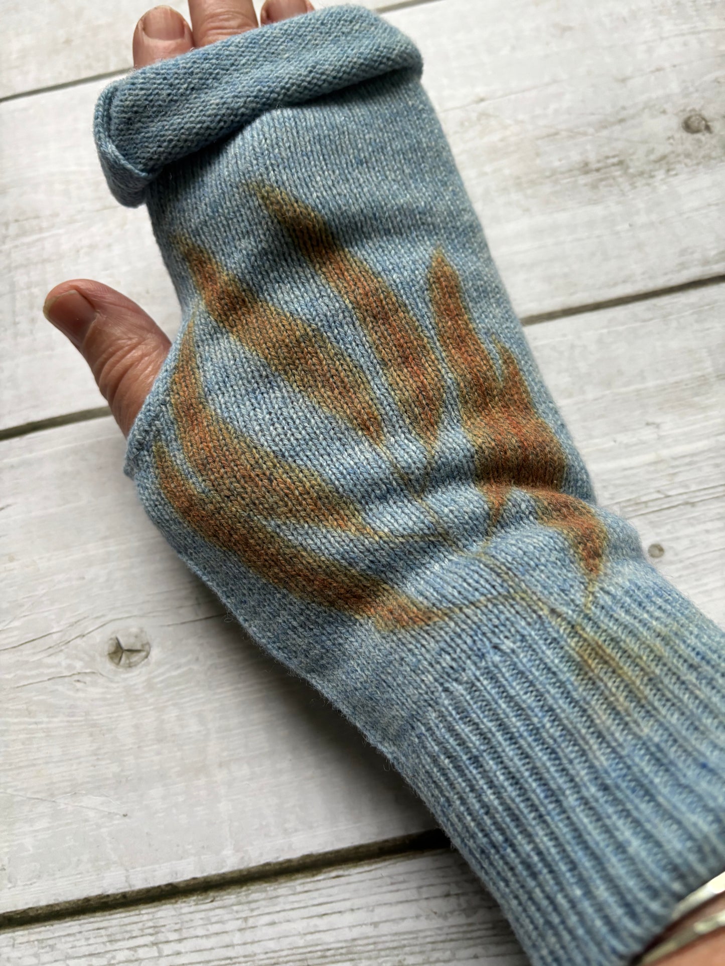 Blue lambswool fingerless mitts [GLV05]
