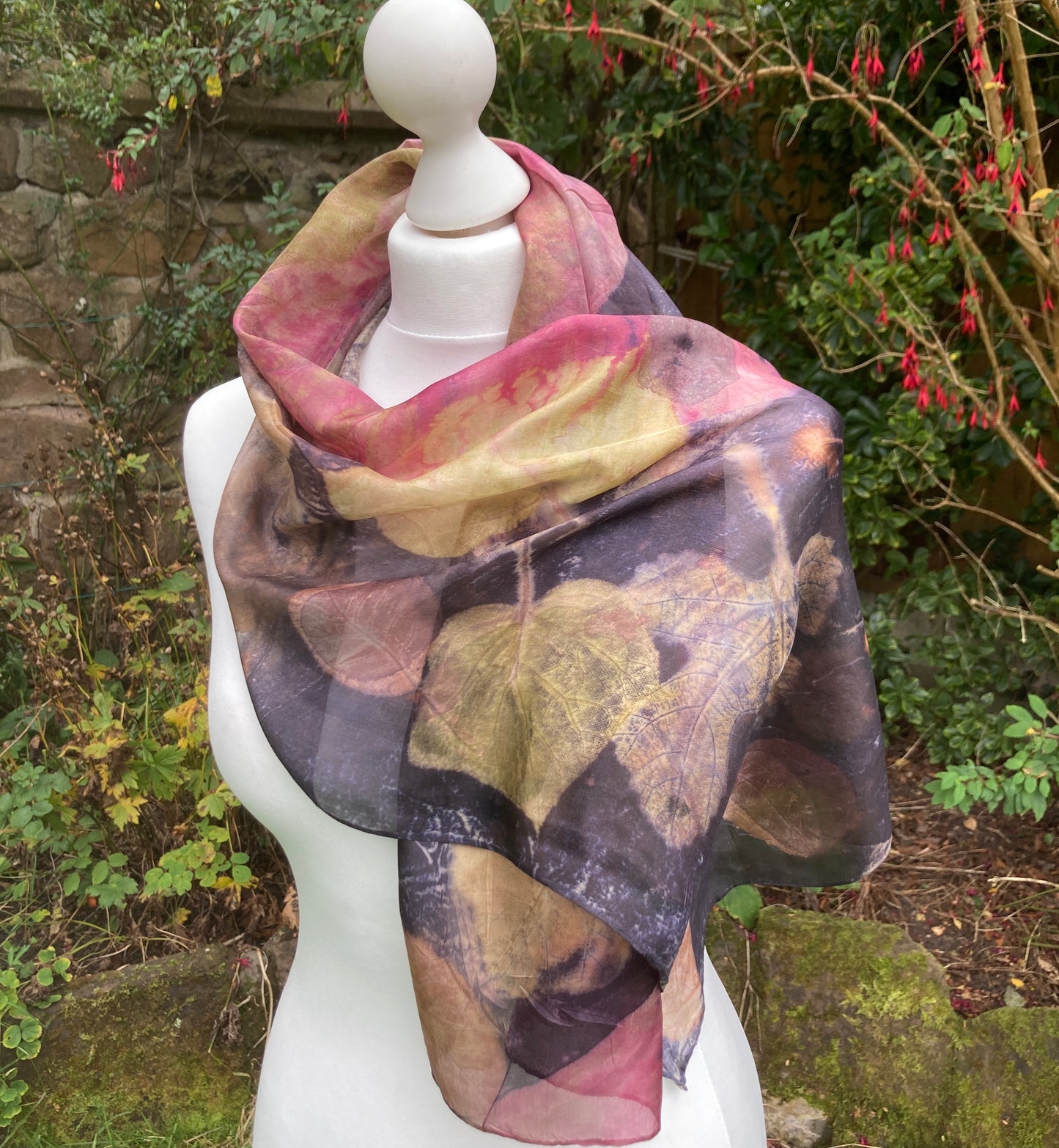 Silk scarf with three dyes, catalpa, fig and cotinus leaves [SC110] image 0