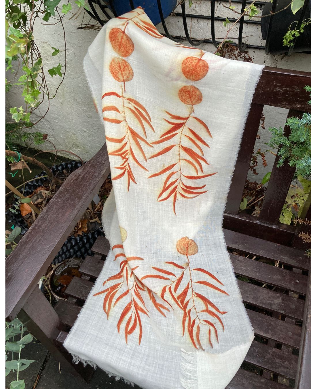 WORKSHOP: Printing with Onion Skins and Eucalyptus, Sunday, April 12th 2026, 12.30-4.30pm